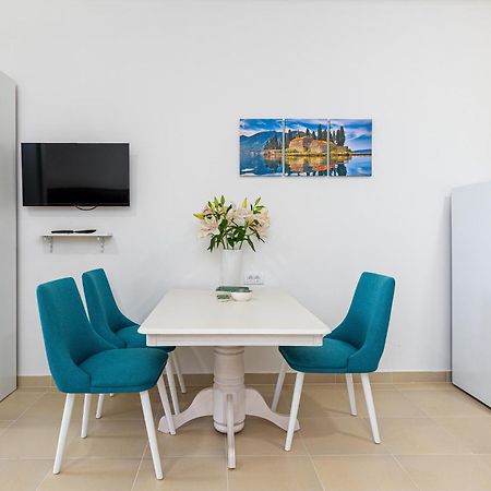 Apartments Lustica Радовичи Экстерьер фото